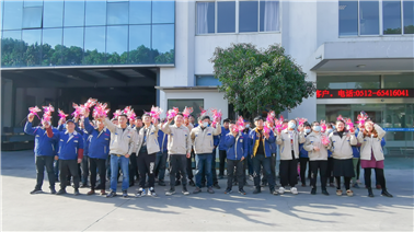 遠(yuǎn)大凈化員工合照 遠(yuǎn)大凈化員工合照